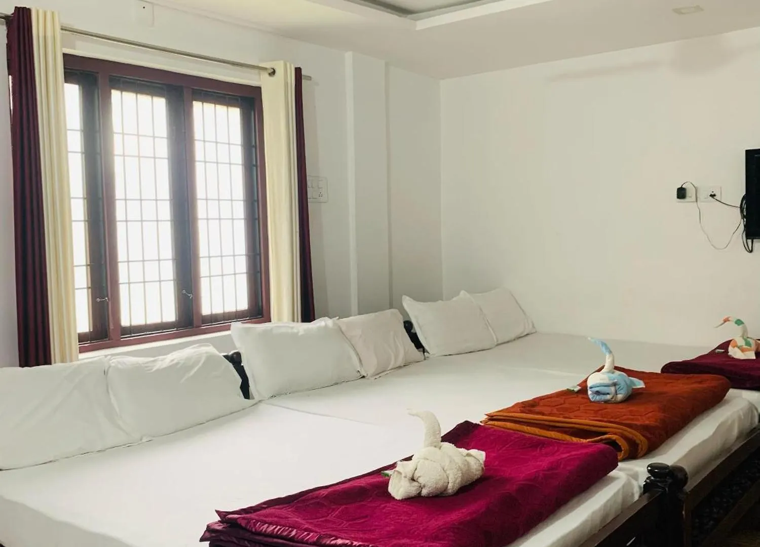Deluxe Residency Hotel Kalpetta 5*,